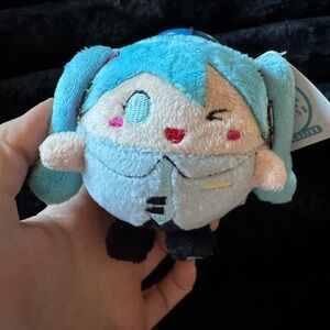 Hatsune Miku Micro Squishable plush keychain NWT 3.5”